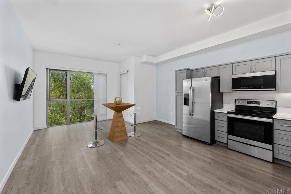 889 Date Street - photo 9