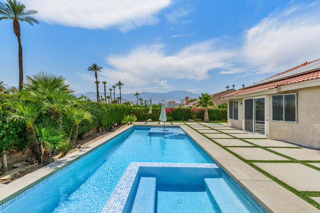 70920 Ironwood Drive, Rancho Mirage CA: https://media.crmls.org/mediaz/1938903a-0d8c-462f-99b0-8072f8a5c8a5.jpg