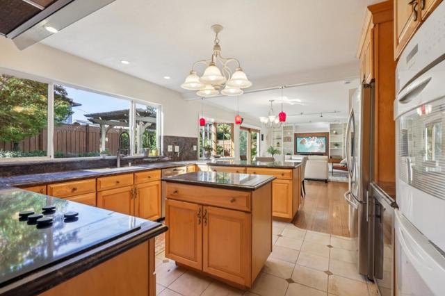 1791 Frobisher Way, San Jose CA: https://media.crmls.org/mediaz/19389752-01a5-4b61-9086-4f421374857f.jpg