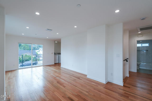 Front Image Thumbnail for CRP1-25325