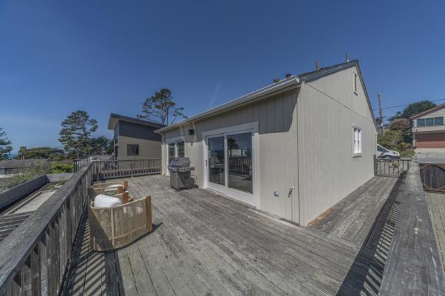 854 Kelmore Street, Moss Beach CA: https://media.crmls.org/mediaz/193997d1-7a17-4b2b-a693-1e3034f15e16.jpg