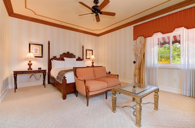 Image 21 of 33 For 5250 Grand Del Mar
