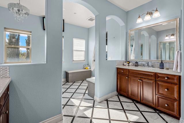 278 Avenida Loretta, Chula Vista CA: https://media.crmls.org/mediaz/193b7a8a-9b8d-4ef1-ac0f-a5aeead747be.jpg
