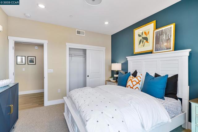 27264 Cosmo Ct, Hayward CA: https://media.crmls.org/mediaz/193b9b98-81aa-4799-b521-923acf79c48e.jpg