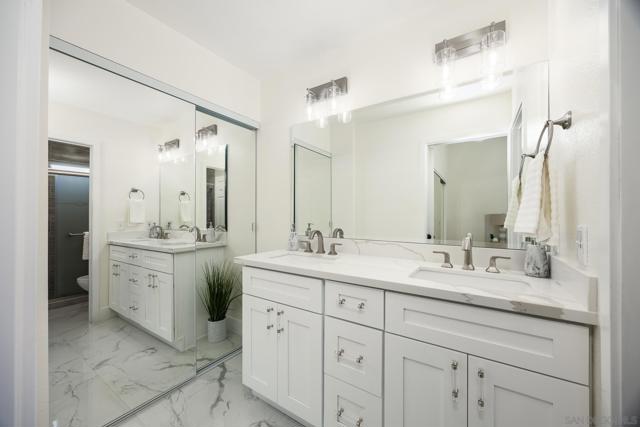 17636 Azucar Way, San Diego CA: https://media.crmls.org/mediaz/193e0a16-c91f-439c-8436-fd8f5cea40f0.jpg