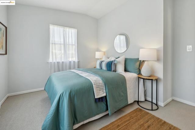 827 Norvell St, El Cerrito CA: https://media.crmls.org/mediaz/193e34c0-b746-47d0-96c7-ccfc9f3c0a11.jpg