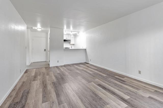 980 Kiely Boulevard, Santa Clara CA: https://media.crmls.org/mediaz/193fae89-ef82-427f-857a-2aee0b364957.jpg