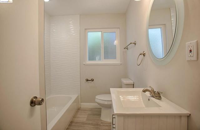 Image 21 of 28 For 2261 48th Ave