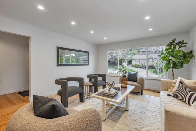 2845 Brittan Avenue, San Carlos CA: https://media.crmls.org/mediaz/19431a10-102c-4e2f-9768-677f931eaefb.jpg