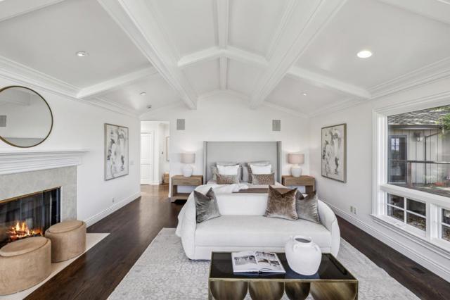 138 Bolivar Lane, Portola Valley CA: https://media.crmls.org/mediaz/19435528-de8f-4297-8772-ca479ca86991.jpg