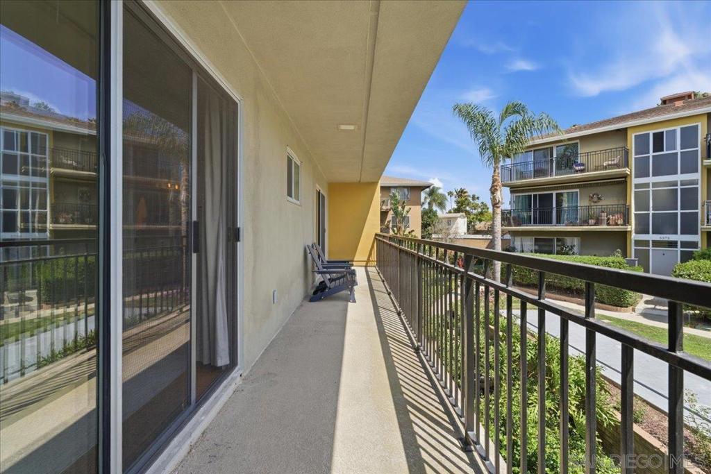 5367 La Jolla - photo 19