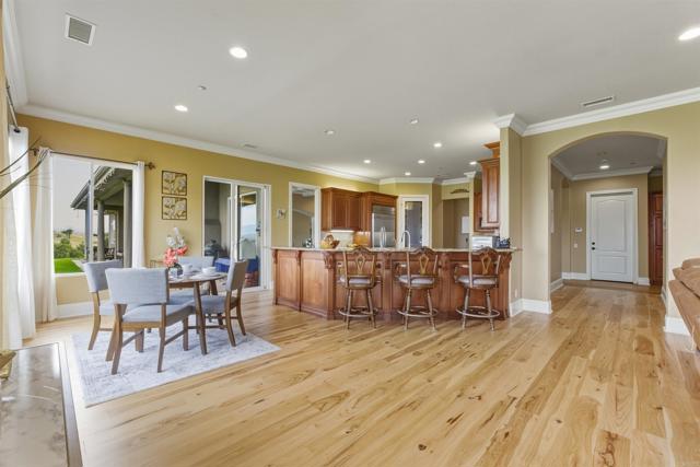 Detail Gallery Image 15 of 39 For 4712 Briana Ct, Fallbrook,  CA 92028 - 4 Beds | 4 Baths