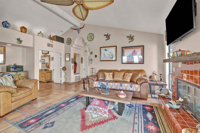 Detail Gallery Image 4 of 30 For 3215 Roadrunner Dr, Borrego Springs,  CA 92004 - 2 Beds | 2 Baths