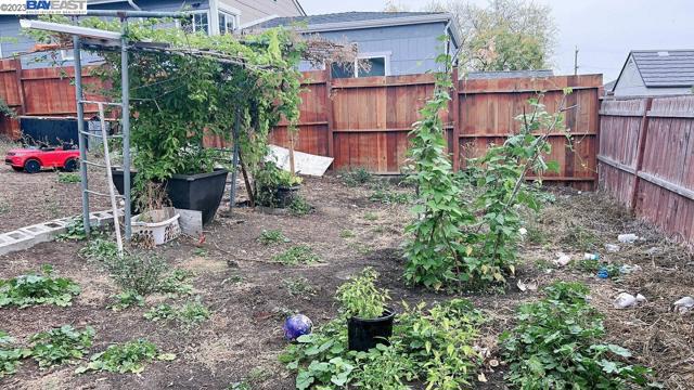 Image 25 of 27 For 25111 Del Mar Ave
