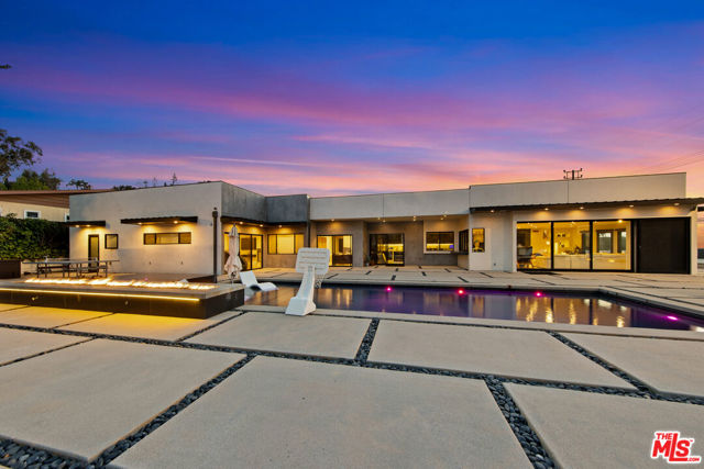 3144 Corda Drive, Los Angeles CA: https://media.crmls.org/mediaz/19466282-3dd6-45bc-9c2a-4fab3f9b74ee.jpg