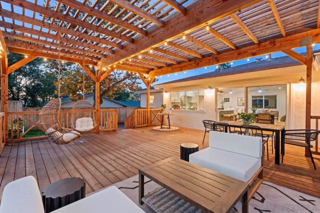 1155 Pepper Dr, El Cajon CA: https://media.crmls.org/mediaz/194697ca-8e86-465c-9b1e-84fa355a64e1.jpg