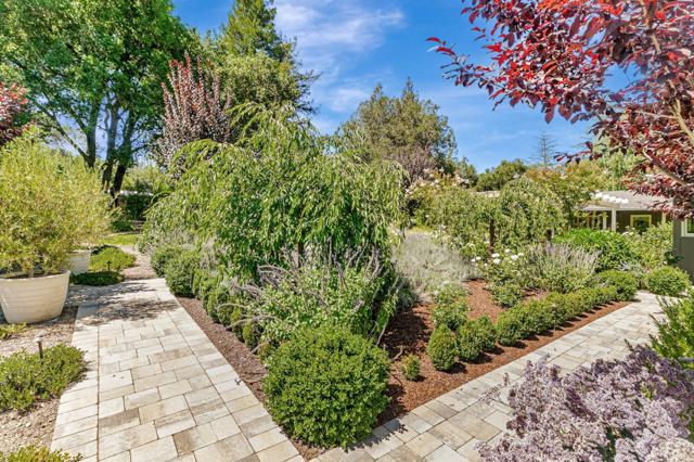 19273 Citrus Lane, Saratoga CA: https://media.crmls.org/mediaz/1946b20f-e483-4eaa-8149-bd71a314d165.jpg