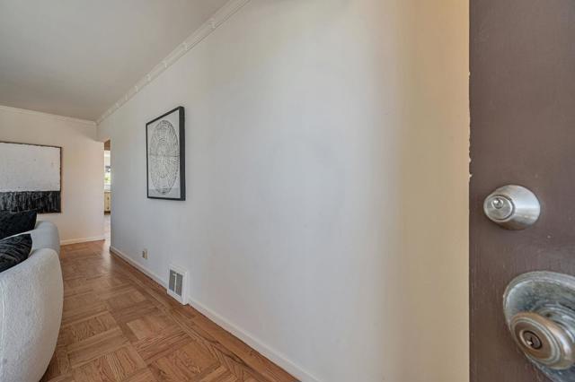 319 Sweeny Street, San Francisco CA: https://media.crmls.org/mediaz/1948242d-1fd4-4a49-aecd-54beb8bddba2.jpg