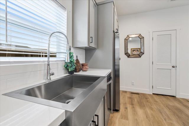 1146 Birch Avenue, Seaside CA: https://media.crmls.org/mediaz/1948fb7d-affe-4176-b3a3-8015731f2744.jpg