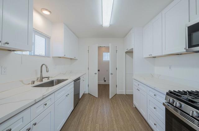 704 Oak Avenue, Greenfield CA: https://media.crmls.org/mediaz/1949b477-16f9-40ce-86f2-74134f6225db.jpg
