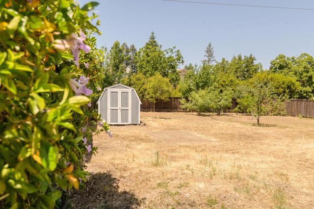 1123 Lucille Street, Livermore CA: https://media.crmls.org/mediaz/194c63f4-3e7f-45f8-aad6-f124148e407d.jpg