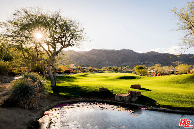 136 Netas Drive, Palm Desert CA: https://media.crmls.org/mediaz/194f47f1-2e54-415a-8656-84c6ea796818.jpg