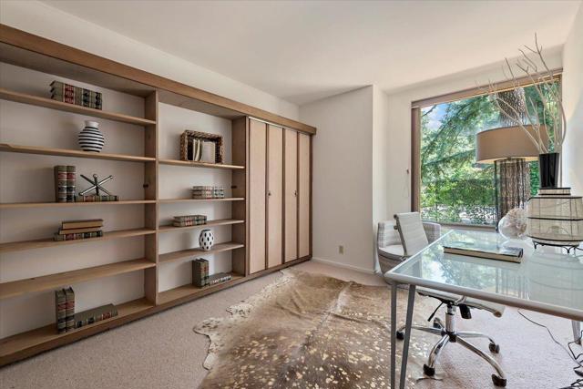 16310 Oakhurst Drive, Monte Sereno CA: https://media.crmls.org/mediaz/19507b75-2961-48c0-ac40-9004c8cba963.jpg