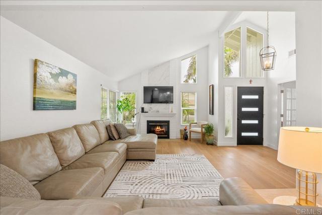 Detail Gallery Image 19 of 27 For 2801 Jacaranda Ave, Carlsbad,  CA 92009 - 4 Beds | 2 Baths
