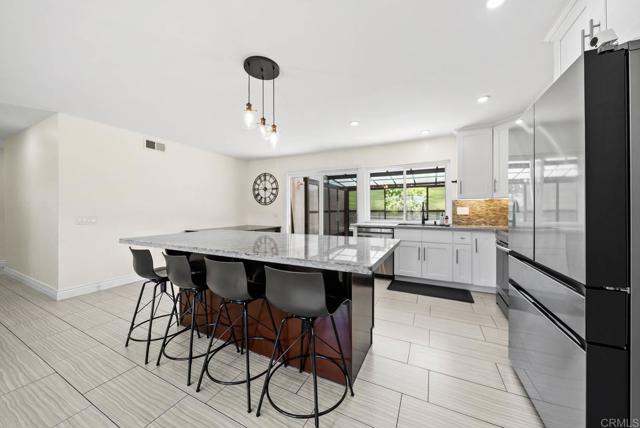 7971 Jade Coast Road, San Diego CA: https://media.crmls.org/mediaz/1952cb93-b992-45f8-9b4b-5be70631994b.jpg