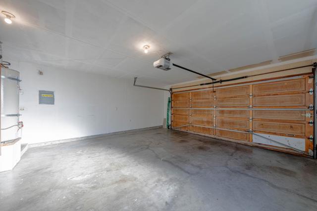 1868 Cherokee, Salinas CA: https://media.crmls.org/mediaz/19535320-4e64-49d0-af4c-0f54b54cd3ae.jpg