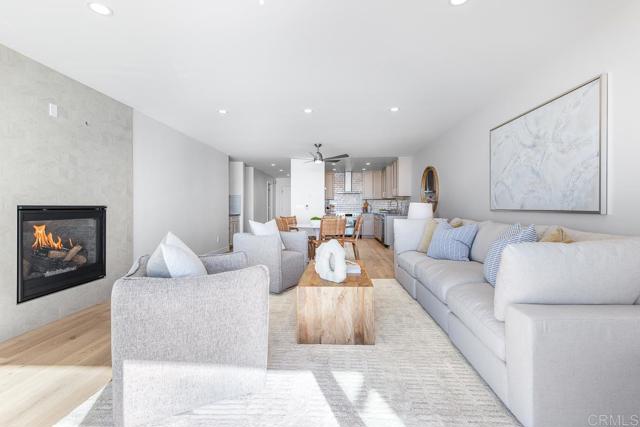 Detail Gallery Image 7 of 52 For 707 S Sierra Ave #5,  Solana Beach,  CA 92075 - 3 Beds | 2 Baths