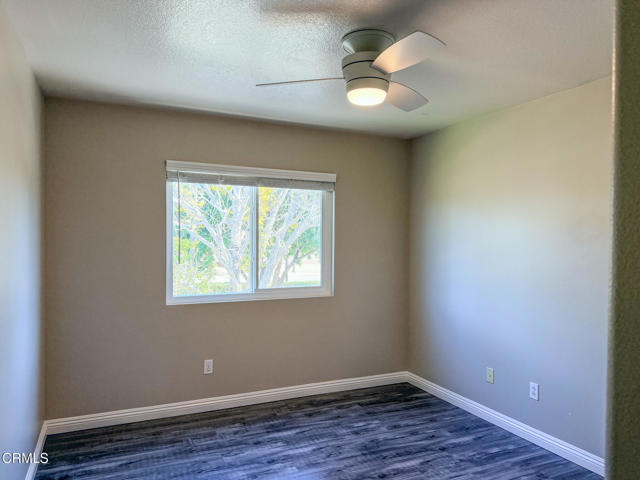 Detail Gallery Image 15 of 35 For 818 Navigator Way, Oxnard,  CA 93035 - 4 Beds | 2/1 Baths