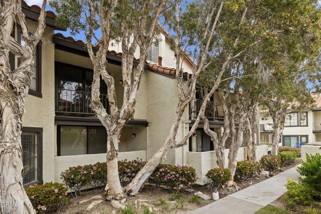 Detail Gallery Image 3 of 64 For 2226 Martinique Ln, Oxnard,  CA 93035 - 2 Beds | 2 Baths