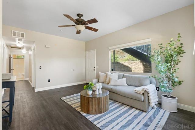 9728 Marilla Dr, Lakeside CA: https://media.crmls.org/mediaz/1956be55-4491-4827-a94c-cce8812cf21e.jpg