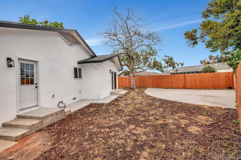 MLS #250034305SD img 45