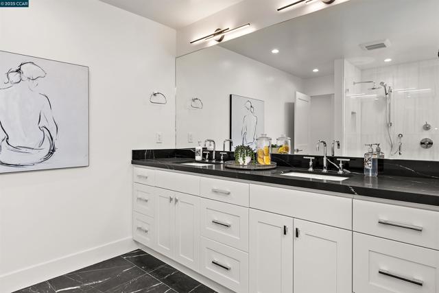 706 St Marys Rd, Lafayette CA: https://media.crmls.org/mediaz/1958b7e3-9111-4351-b043-7b4aa4acf311.jpg