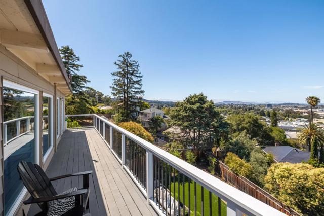 254 41st Avenue, San Mateo CA: https://media.crmls.org/mediaz/1958db45-8e23-4549-9b17-7bcc3483c45d.jpg