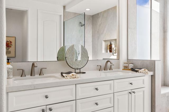 48602 Anastacia Court, Indio CA: https://media.crmls.org/mediaz/19596010-a795-4076-a294-e7fbc6093355.jpg