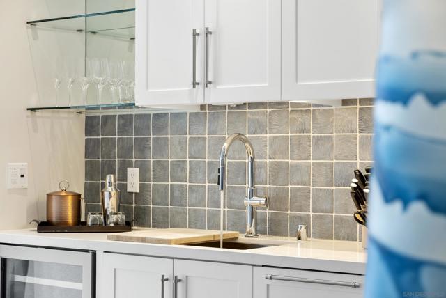 1500 Orange Ave, Coronado CA: https://media.crmls.org/mediaz/19597280-356a-46ac-811d-90dd4fb030e7.jpg