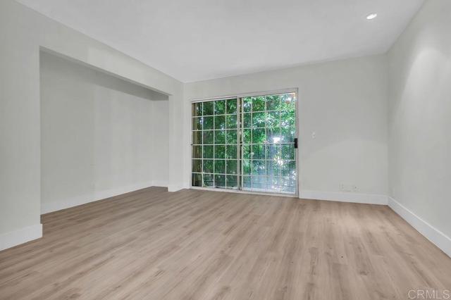 Detail Gallery Image 13 of 23 For 12130 Ohio Ave #302,  Los Angeles,  CA 90025 - 3 Beds | 3/1 Baths