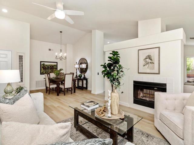 Detail Gallery Image 11 of 40 For 1219 Sunglow Dr, Oceanside,  CA 92056 - 4 Beds | 2 Baths