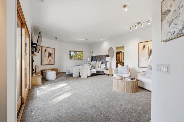 711 W California Way, Redwood City CA: https://media.crmls.org/mediaz/195a372c-18b1-4140-a9ef-e7bd8719b1cb.jpg