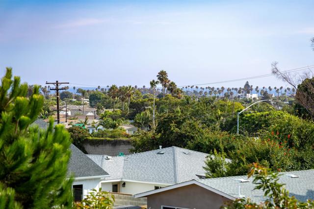 1513 California Street, Oceanside CA: https://media.crmls.org/mediaz/195a5eed-556f-4981-98a2-3678cfe2dc7b.jpg