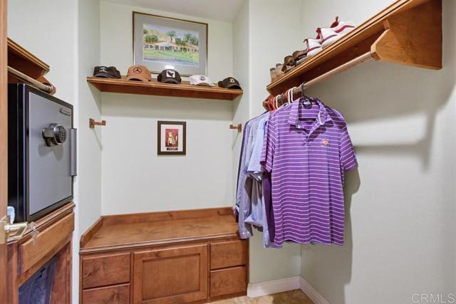 Detail Gallery Image 29 of 70 For 2345 Amber Oak Ln, Escondido,  CA 92027 - 4 Beds | 3 Baths