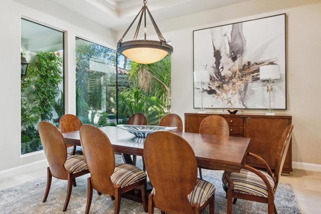 79373 Cetrino, La Quinta CA: https://media.crmls.org/mediaz/195bce3f-e275-425d-9563-585c6e33797f.jpg