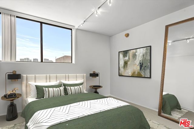 10535 Wilshire Boulevard, Los Angeles CA: https://media.crmls.org/mediaz/195cea7d-3aa7-4c31-a58a-2ede6a71aaa9.jpg