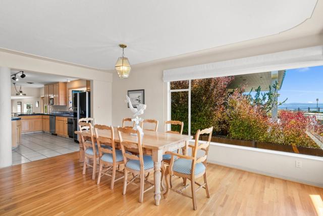 102 32nd Avenue, Santa Cruz CA: https://media.crmls.org/mediaz/195df0f4-d0b7-478e-9250-6e0bac4341d3.jpg