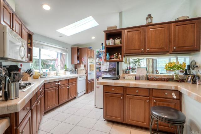 18218 Paradise Mountain Rd Spc 80, Valley Center CA: https://media.crmls.org/mediaz/195ecb2e-a8f1-40ac-8a5b-92581213984d.jpg