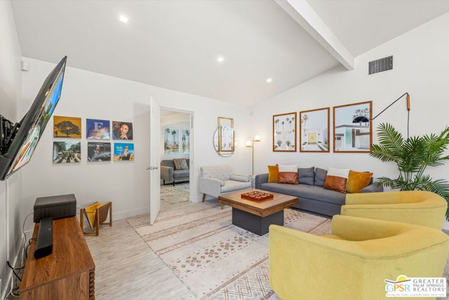 547 N Sunrise Way, Palm Springs CA: https://media.crmls.org/mediaz/195f0d0d-af35-43a5-8352-e37068d42f5a.jpg