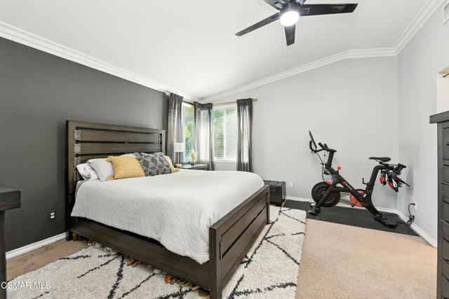 6224 Tangelo Place, Simi Valley CA: https://media.crmls.org/mediaz/195f3eb4-dbad-4620-9a4f-2280d4c0980b.jpg